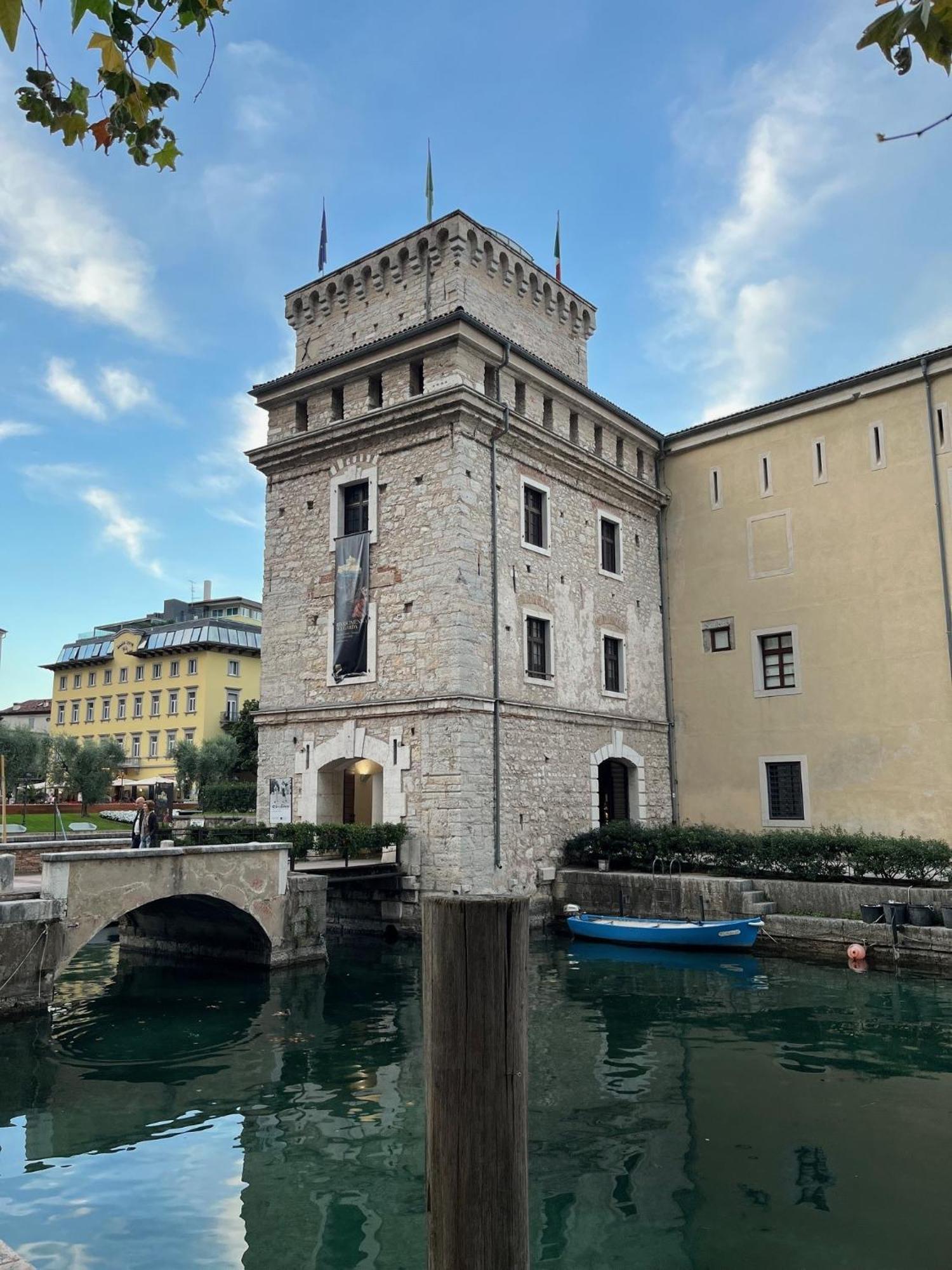 Palazzo Riccamboni Apartment Riva del Garda Exterior photo